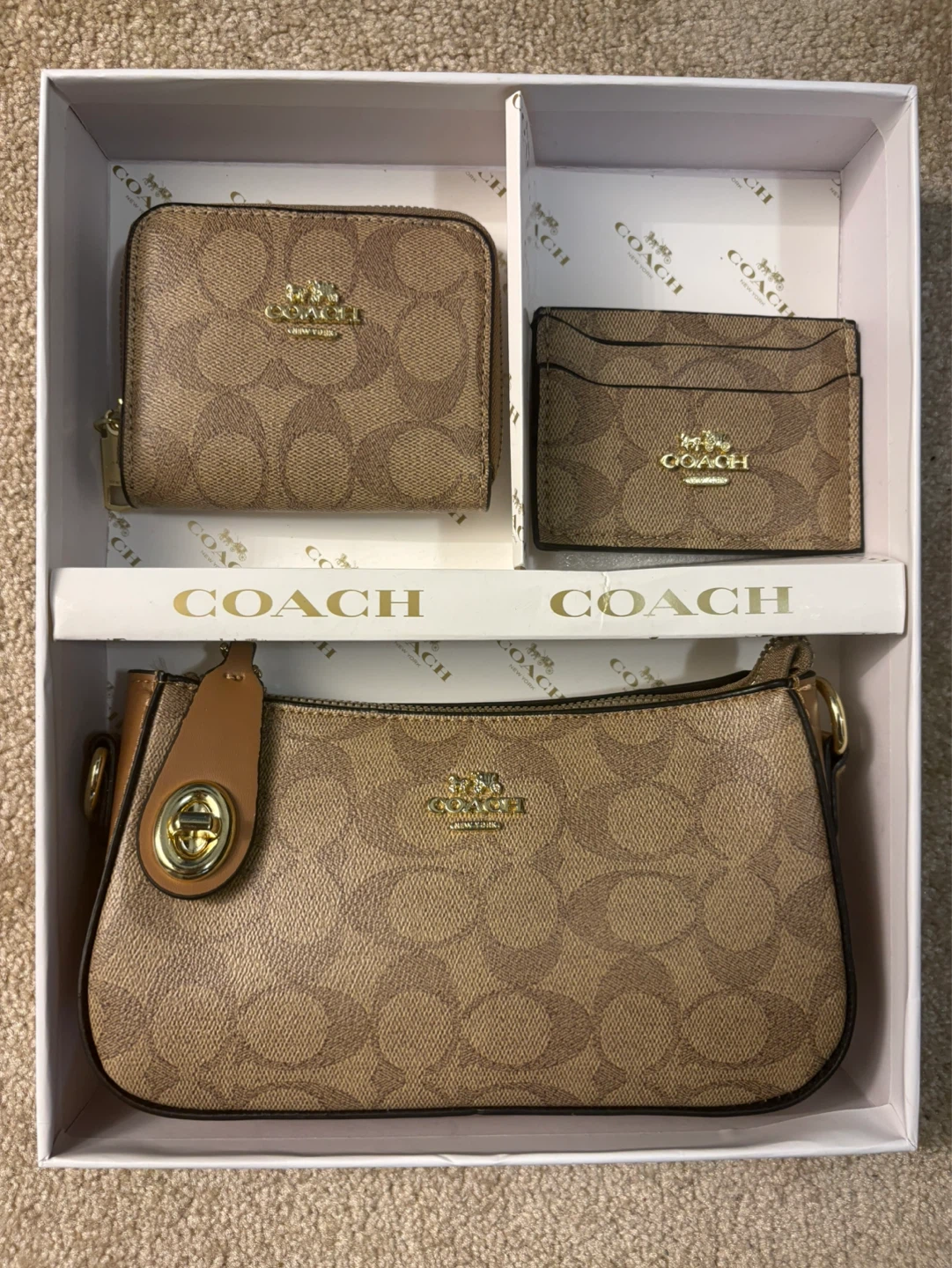 Coach Signature 3-Piece Accessory Set