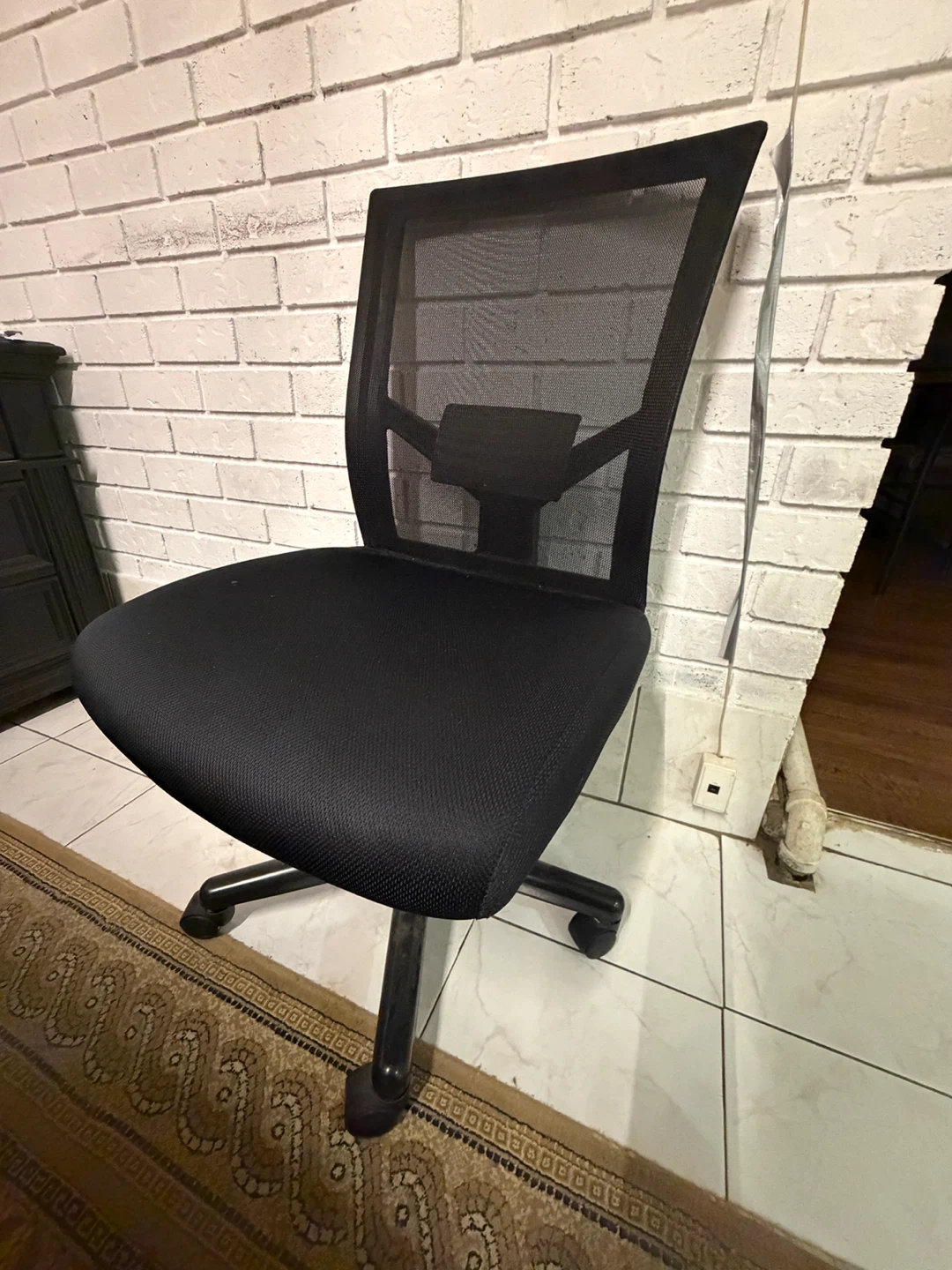 Black Mesh Office Chair