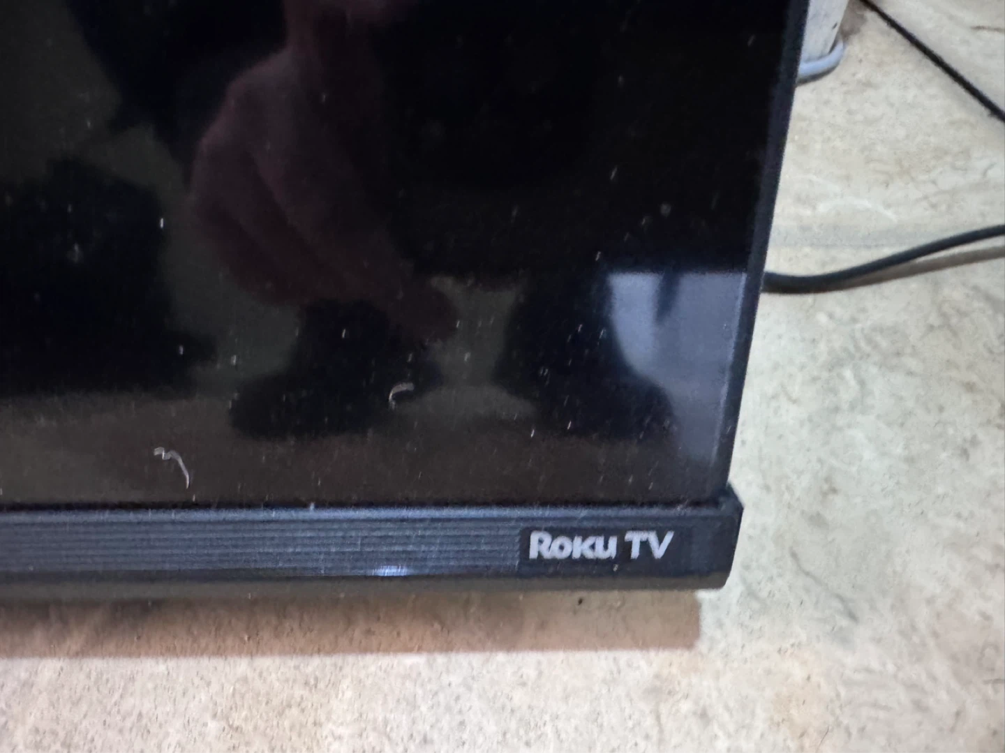 Hisense Roku TV - photo 3