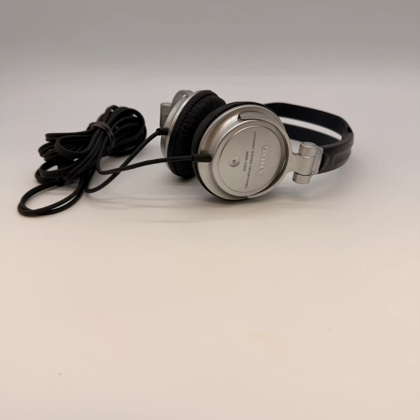 Sony MDR-V300 Studio Monitor Headphones