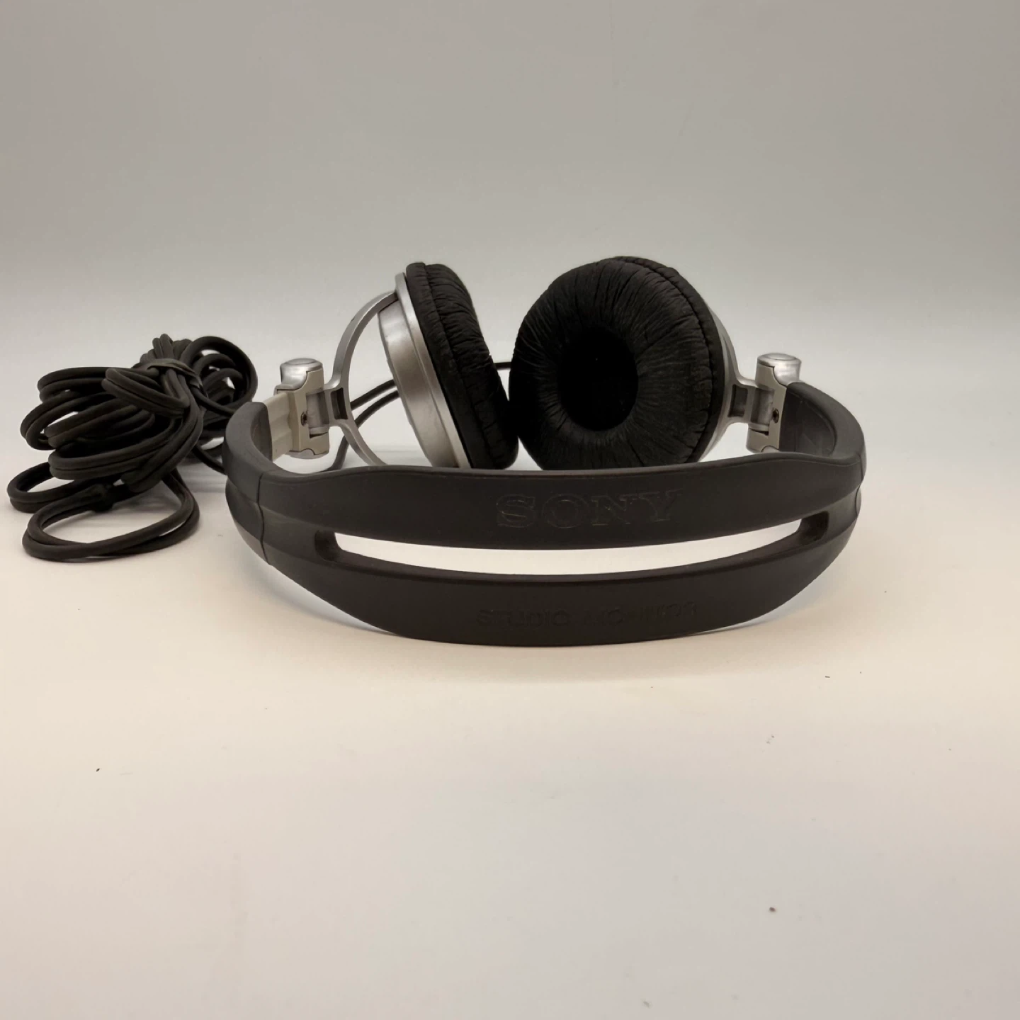 Sony MDR-V300 Studio Monitor Headphones - photo 3
