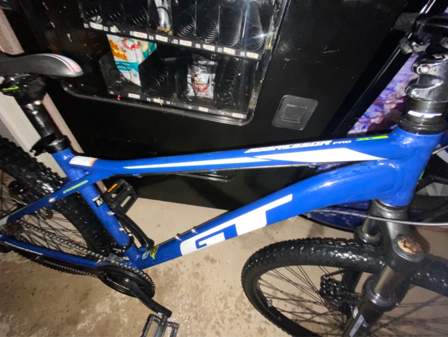 GT Mountain Bike - photo 5