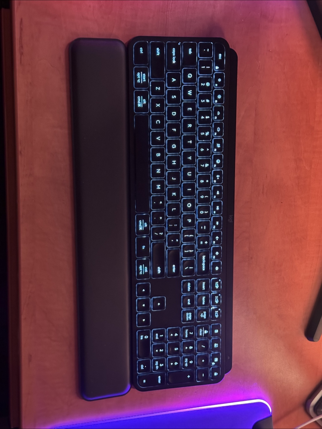 Logitech MX Keys Wireless Keyboard with Wrist Rest - photo 4