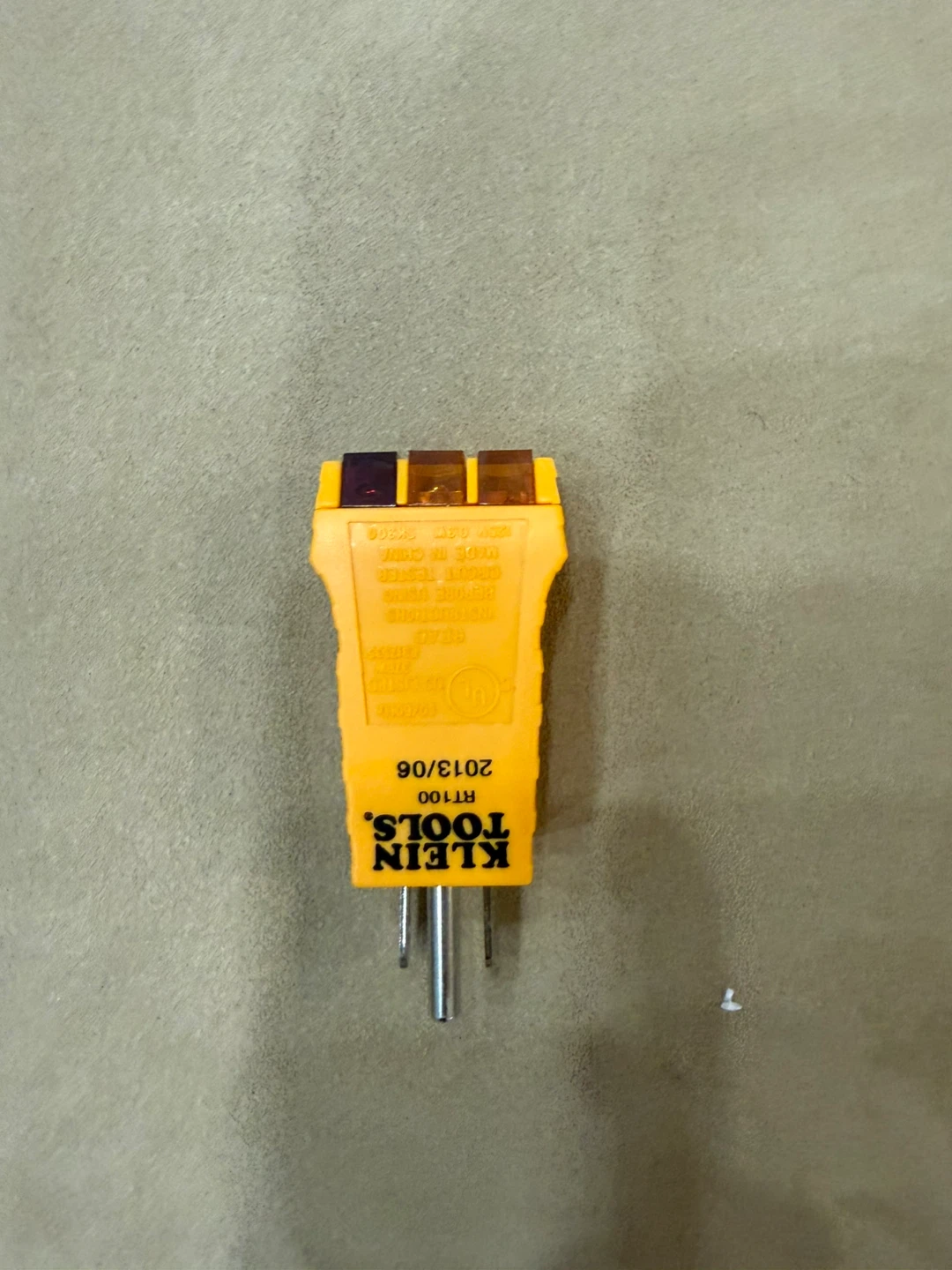 Klein Tools RT100 Receptacle Tester - photo 2