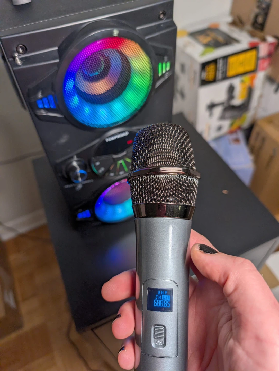 A52 2.2 CH Portable Wireless Speaker with Microphone