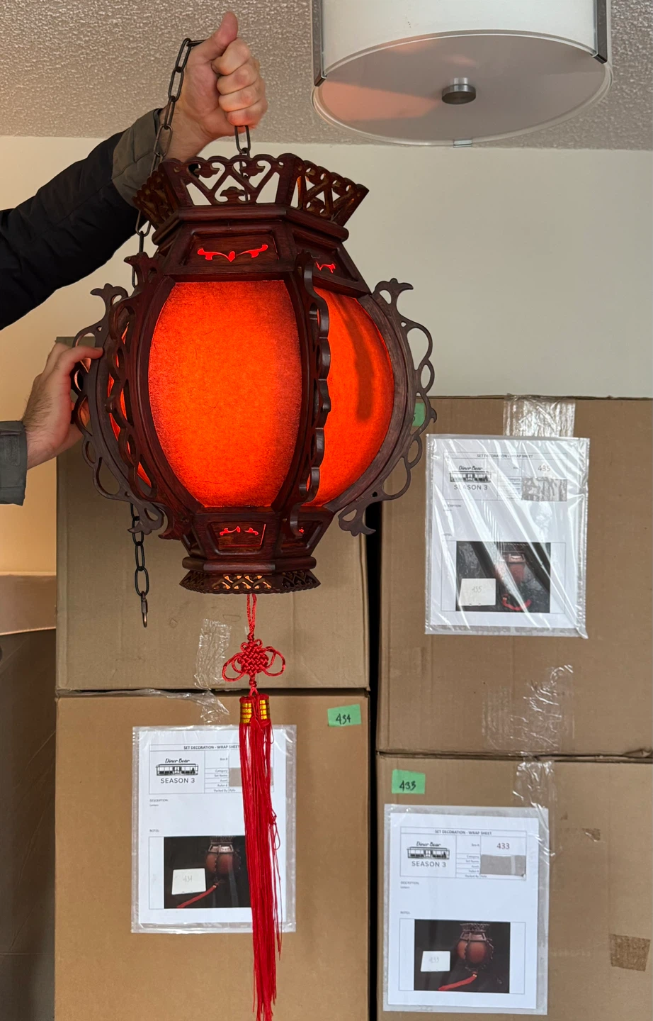 Decorative Wooden Lantern with Tassel - photo 3