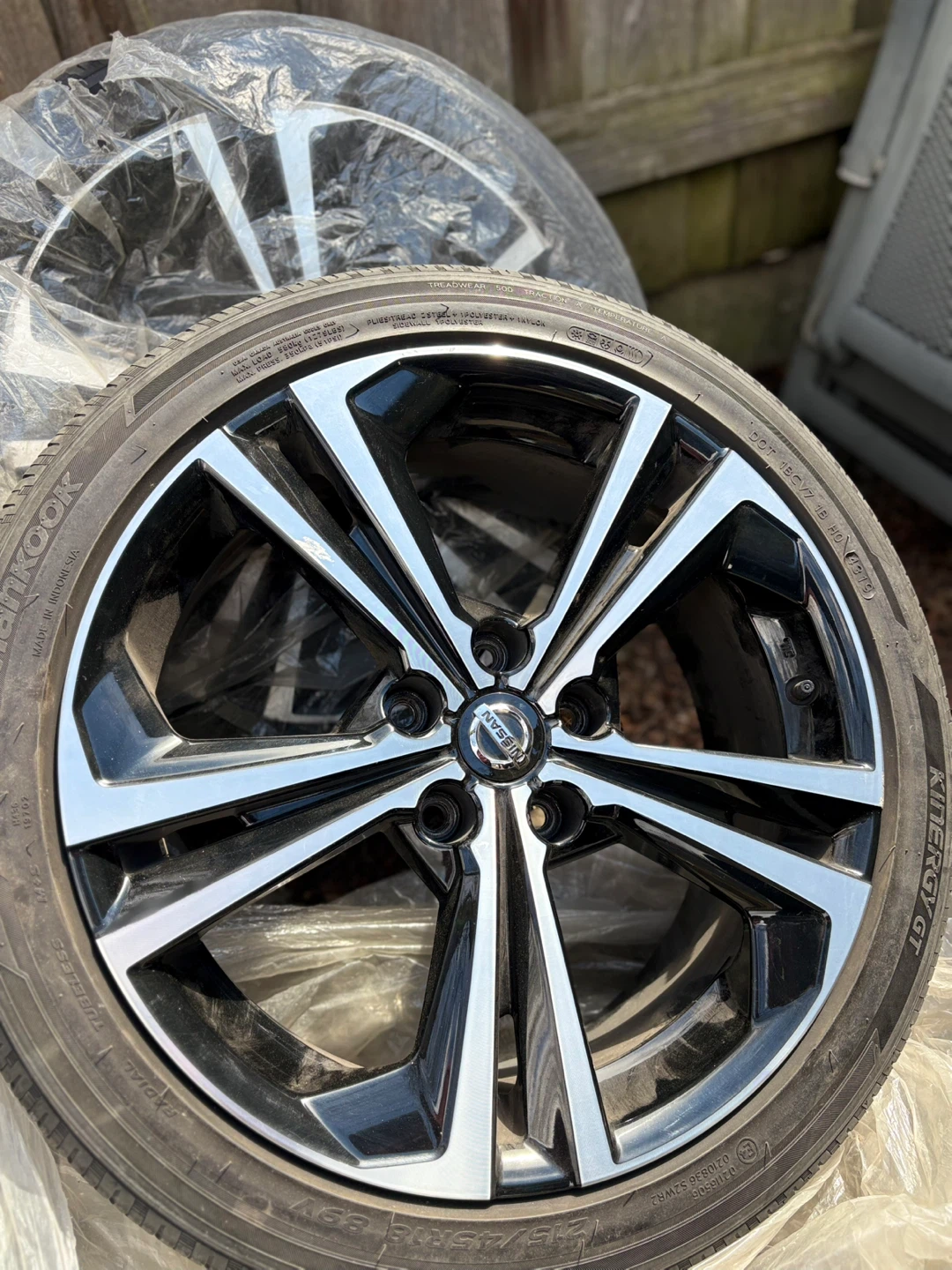 Nissan Alloy Wheels with Continental Tires - photo 4