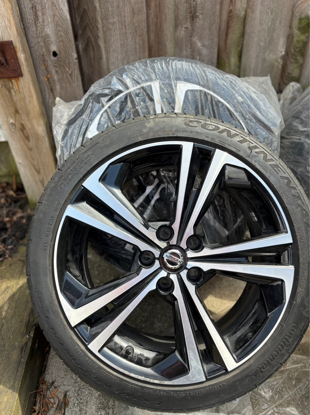 Nissan Alloy Wheels with Continental Tires - photo 3