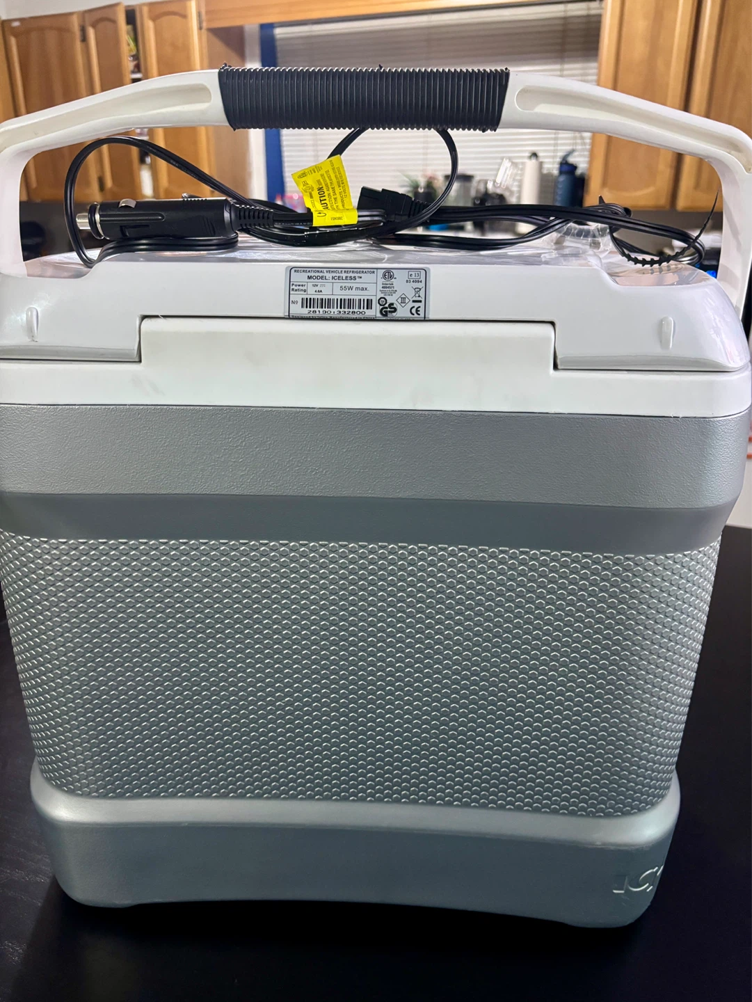 Igloo ICLESS Portable Electric Cooler/Warmer 12V - photo 2