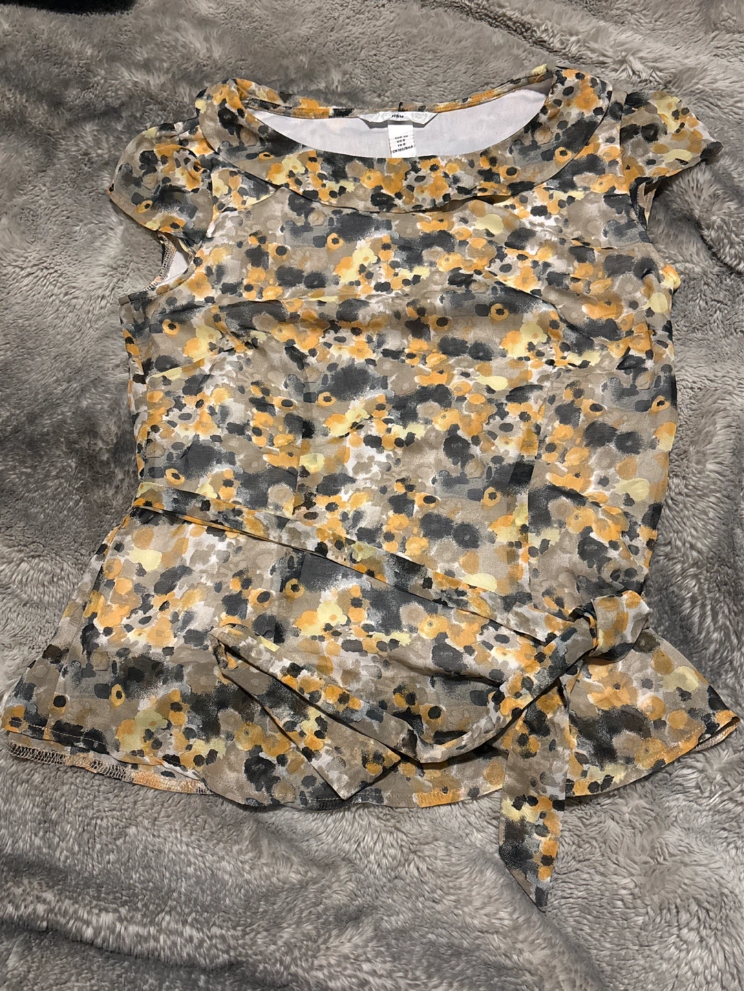 Vintage H&M Women's Blouse Size Medium