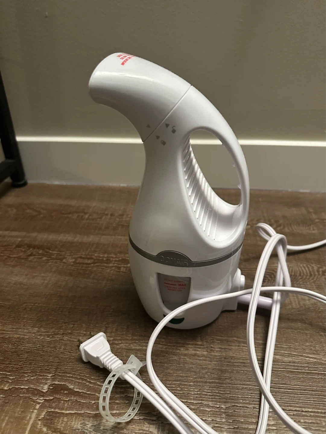 Conair Handheld Fabric Steamer