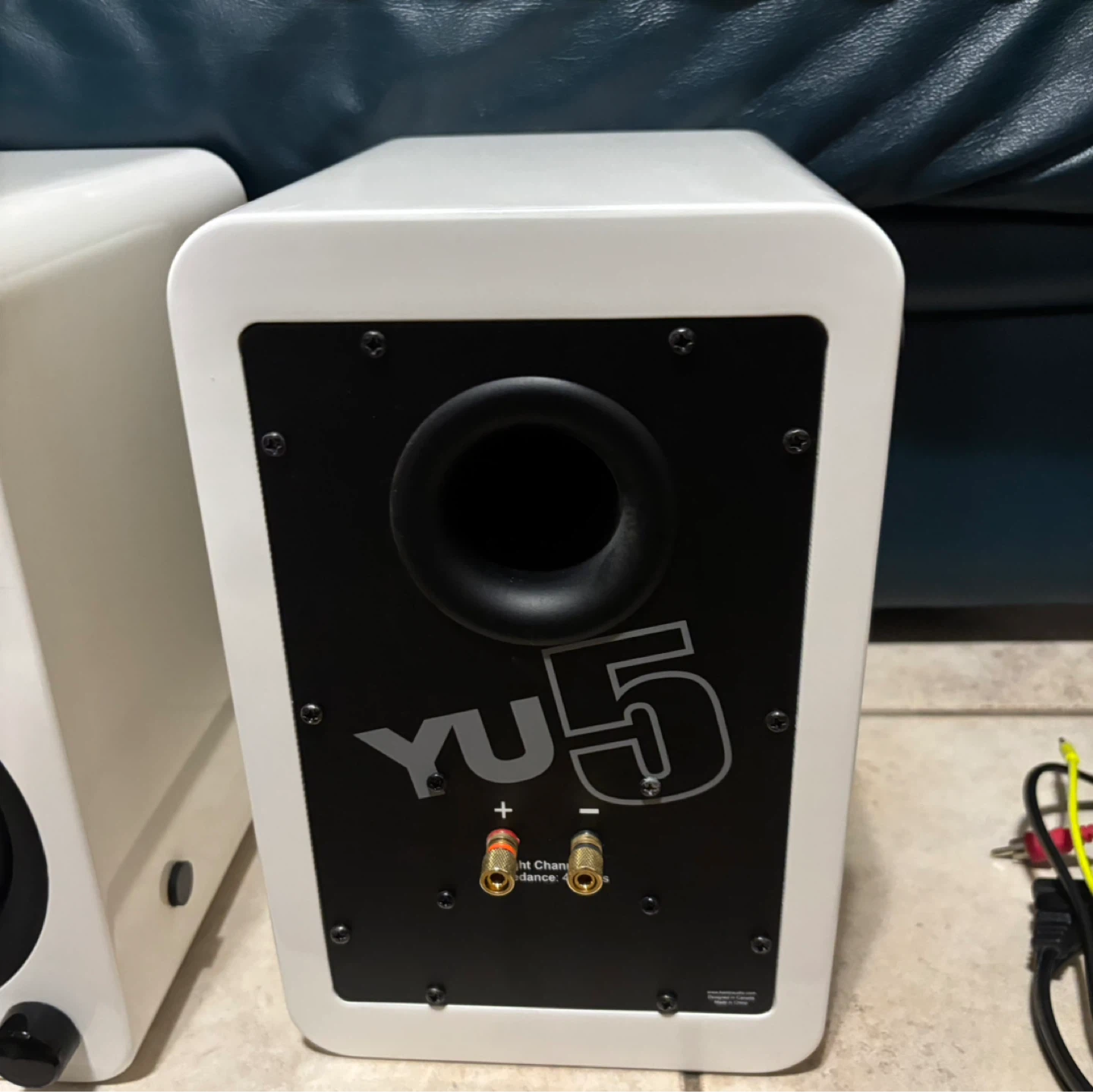 Kanto YU5 Powered Speakers - photo 2
