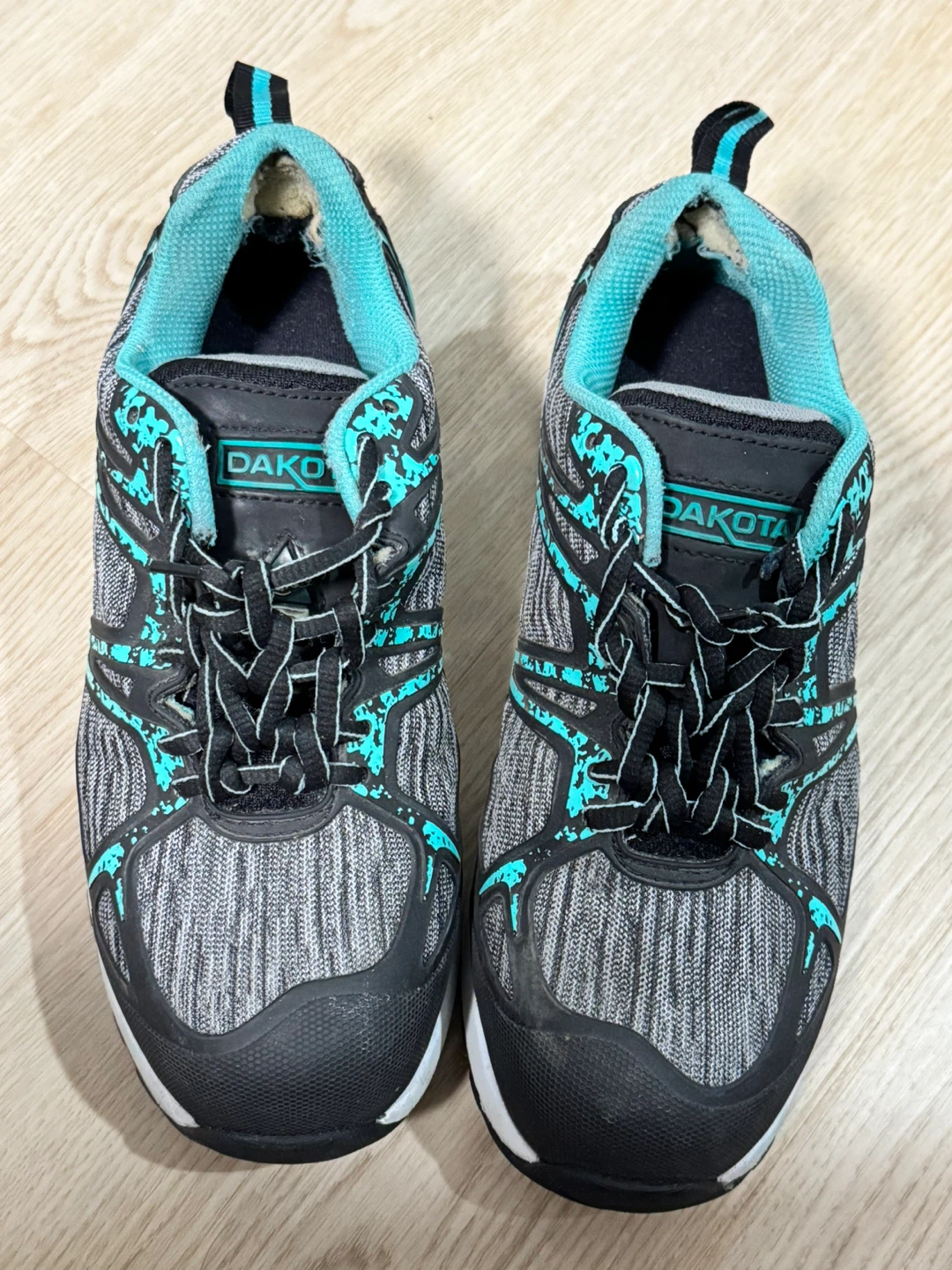 Dakota Tarantula Ladies Athletic Style Safety Shoes 7.5 Wide