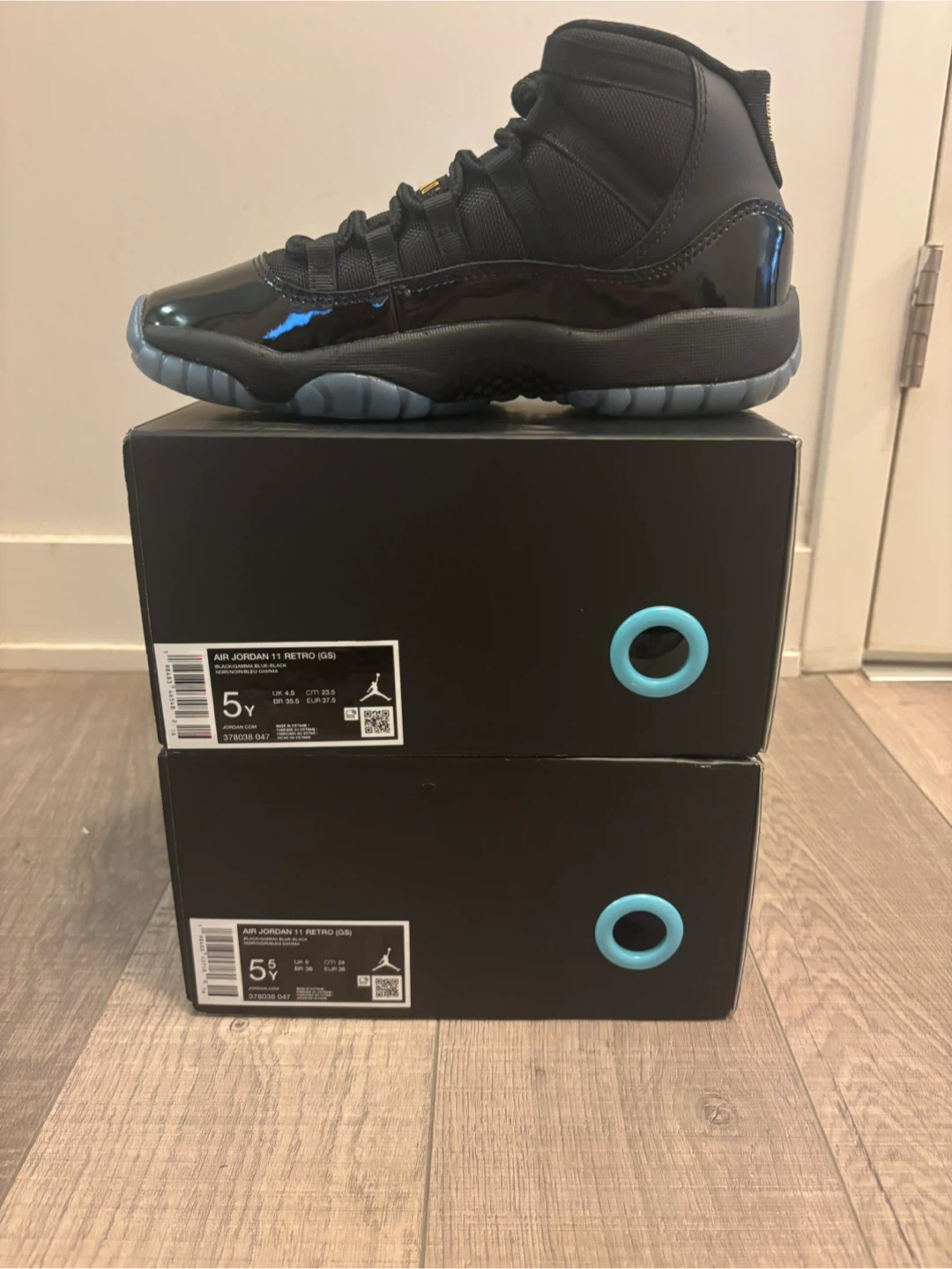 Jordan 11 Gamma Blue size 5y, 5.5y