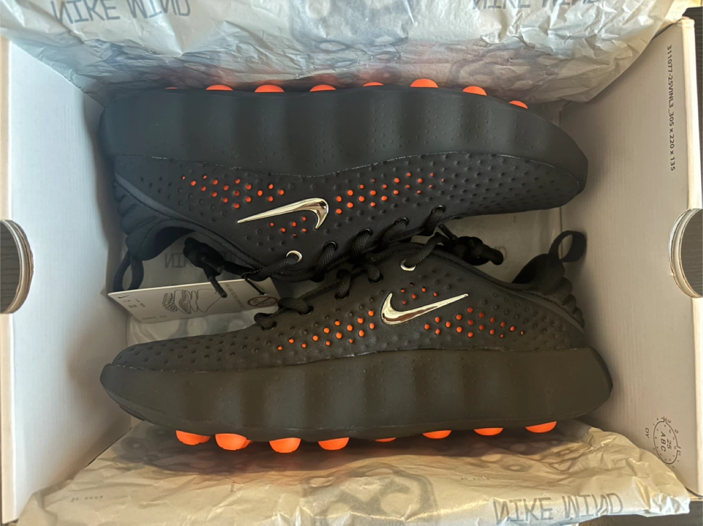Nike Mind 002 size 8