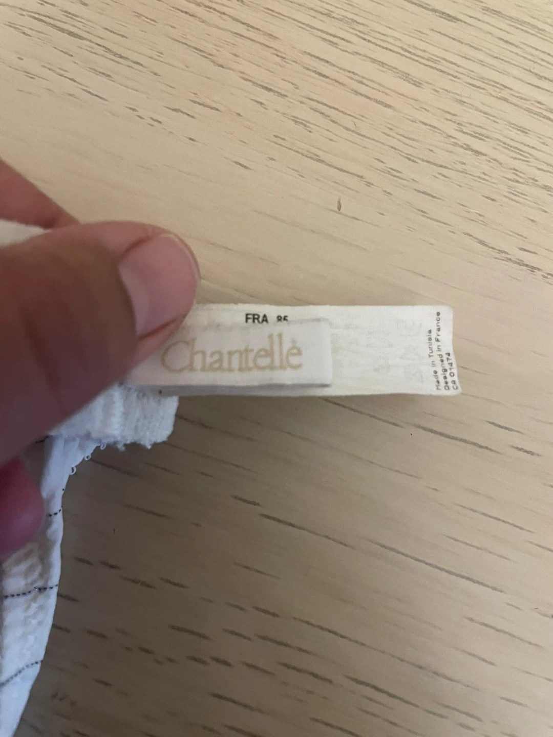 Chantelle White Pinstripe Bra - photo 2