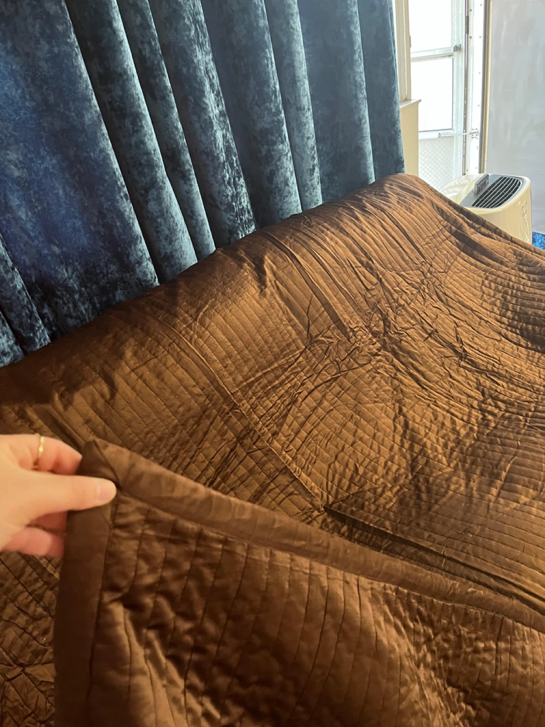 Brown Queen Bed Comforter - Quilted Style - photo 3