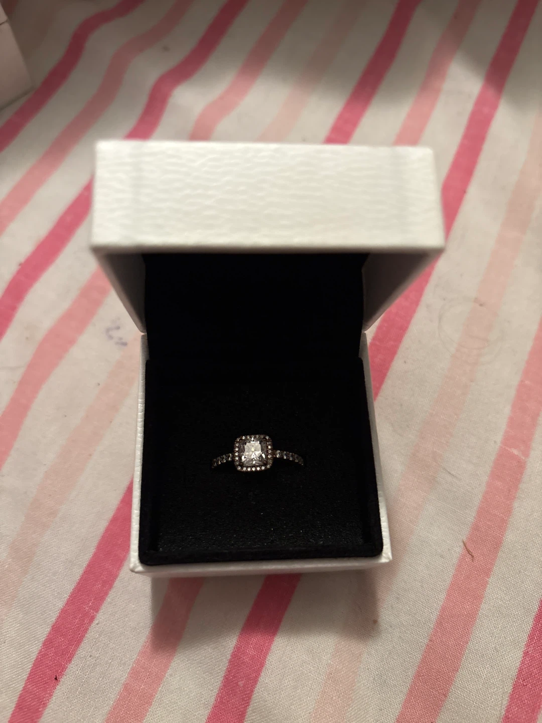 Pandora halo ring rose gold size 5