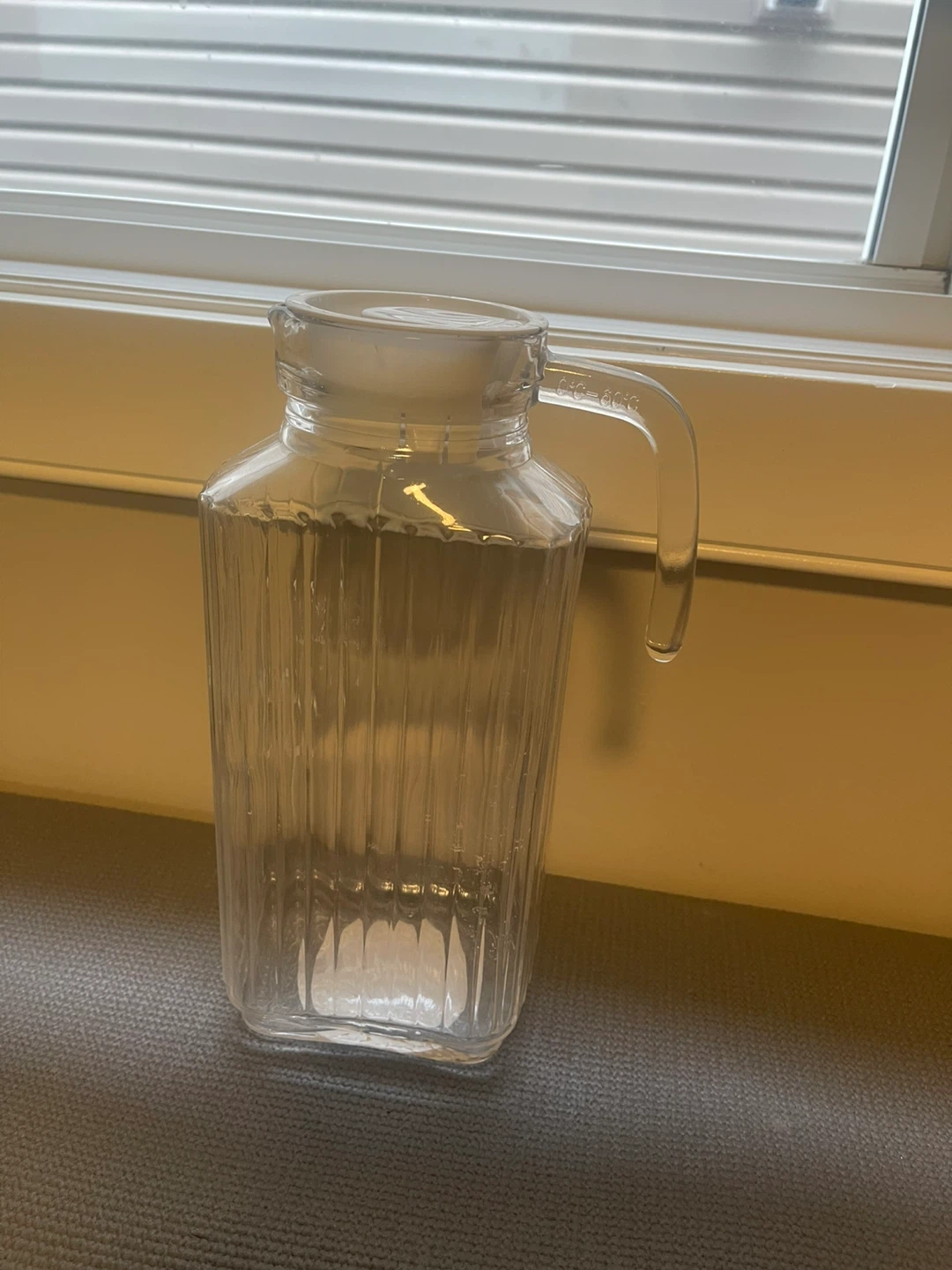 Glass jug - photo 2