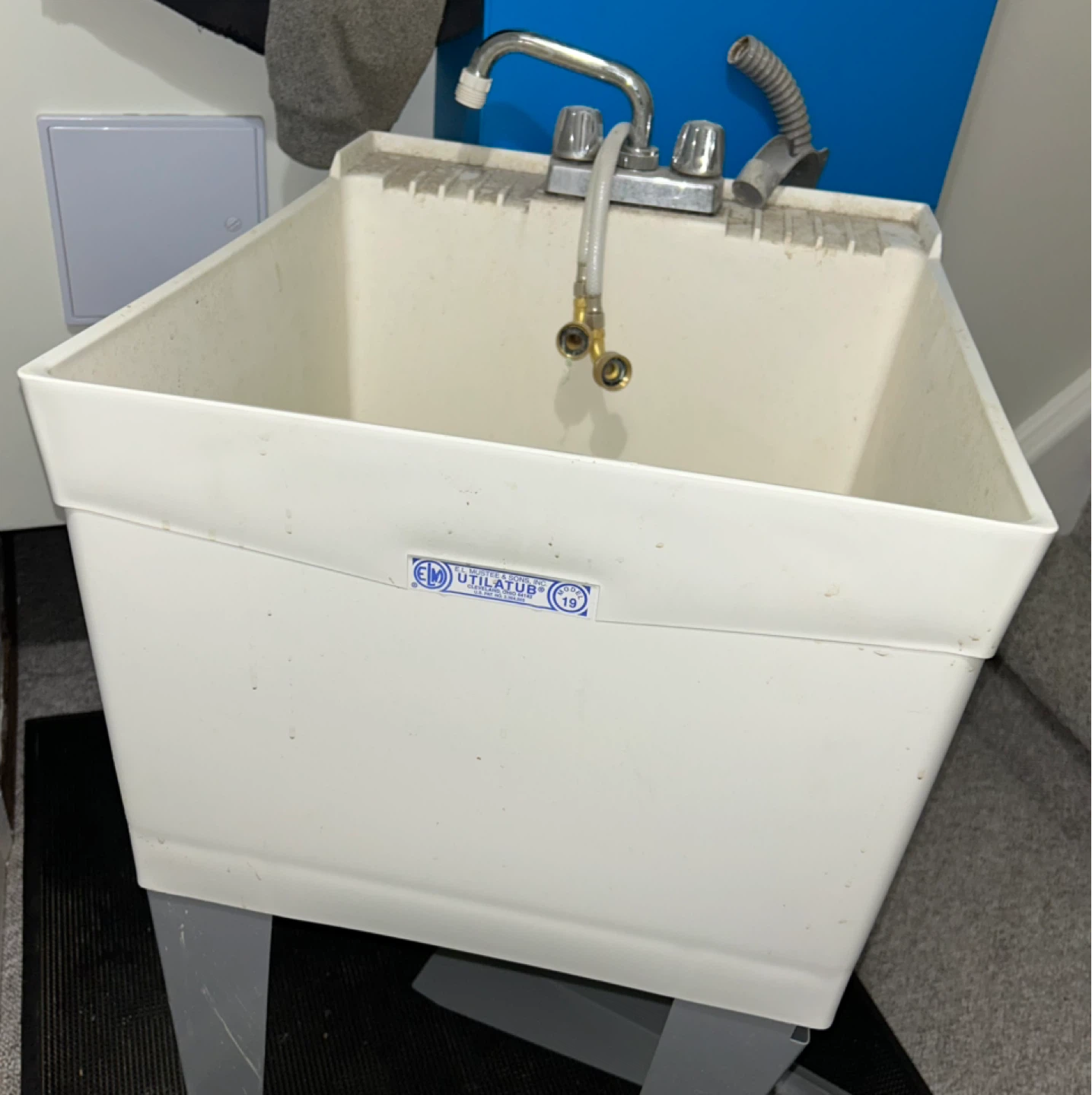 EM Utilatub Utility Sink