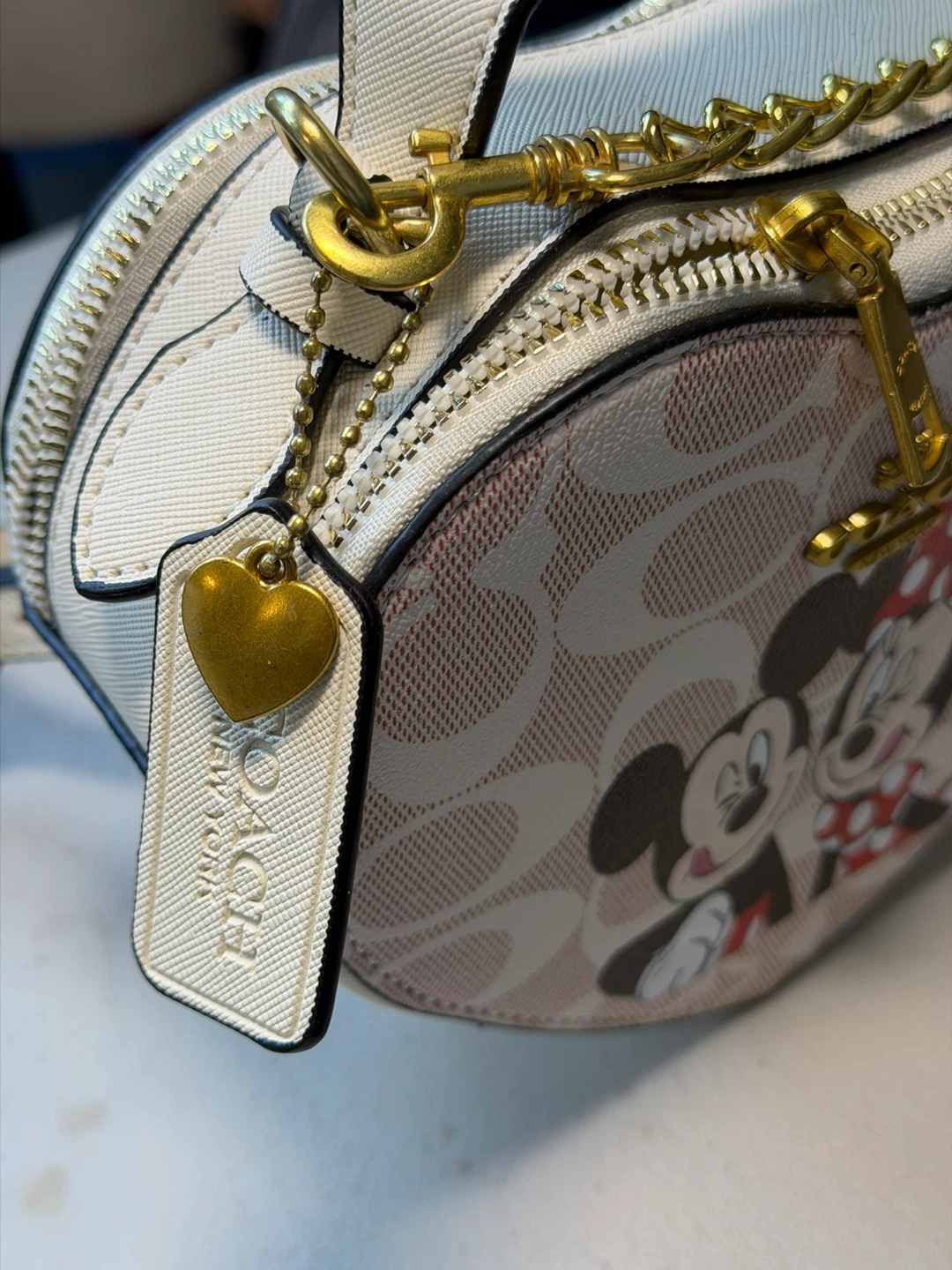 Coach Disney x Minnie & Mickey Mouse Heart Crossbody Bag - photo 2
