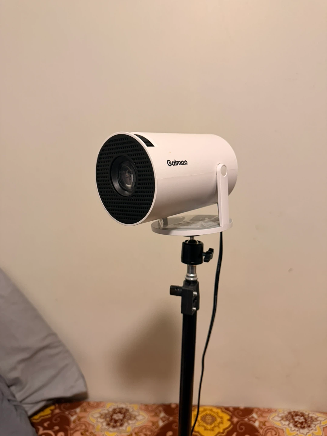 Gaimao White Projector - photo 2