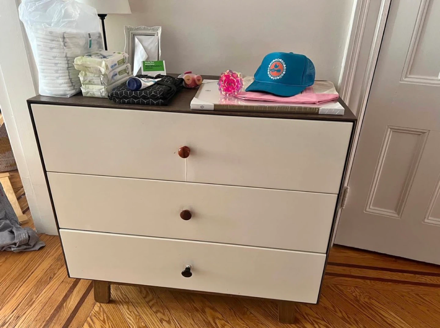 3 Drawer Dresser with Brown Knobs