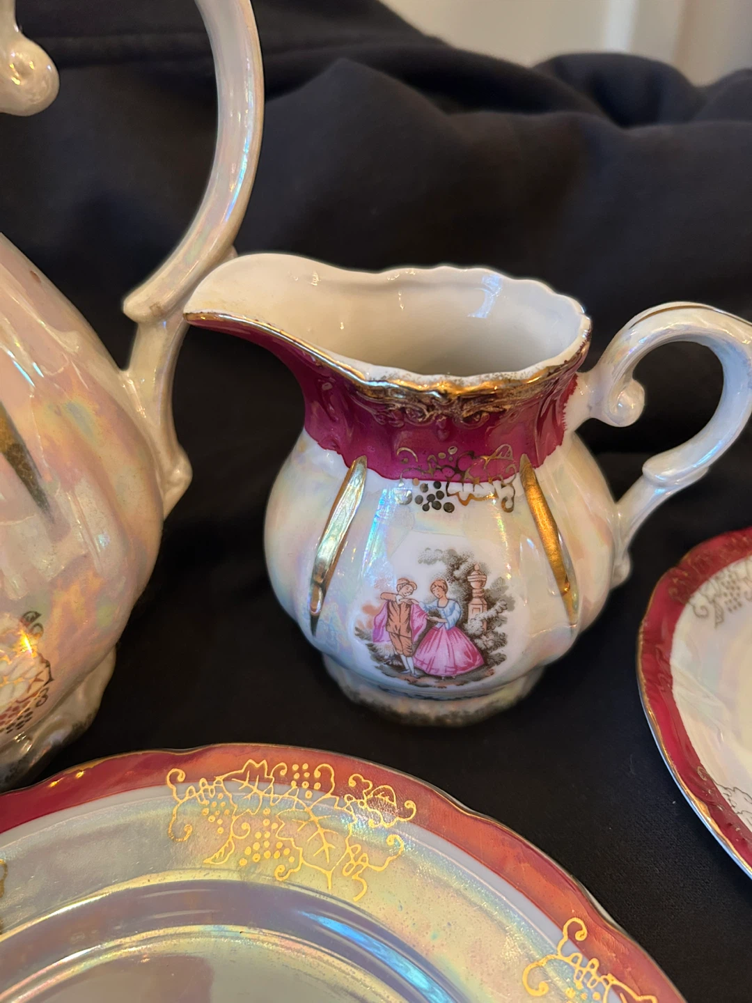 Vintage Porcelain Tea Set with Gold Trim - photo 4