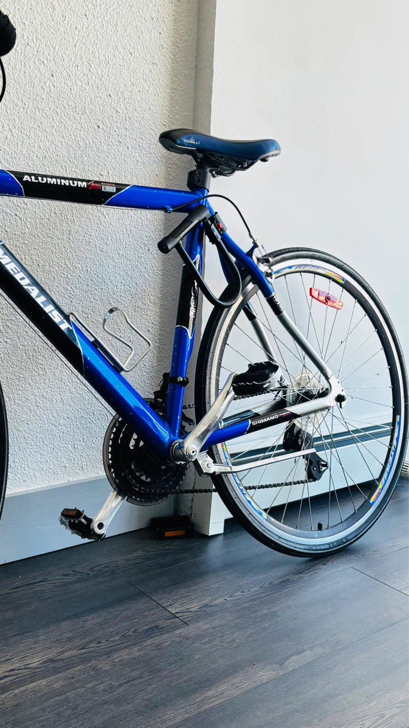 Blue Aluminium Medalist Road Bike - photo 3