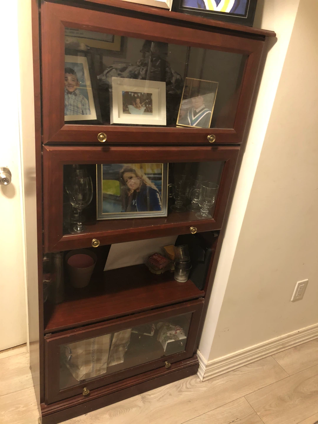Wooden Entertainment Unit with Cabinet Storage - photo 4