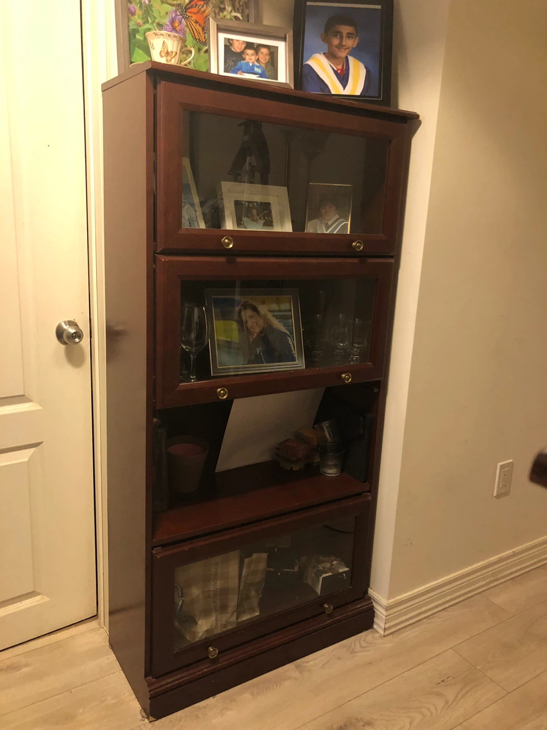 Wooden Entertainment Unit with Cabinet Storage - photo 3