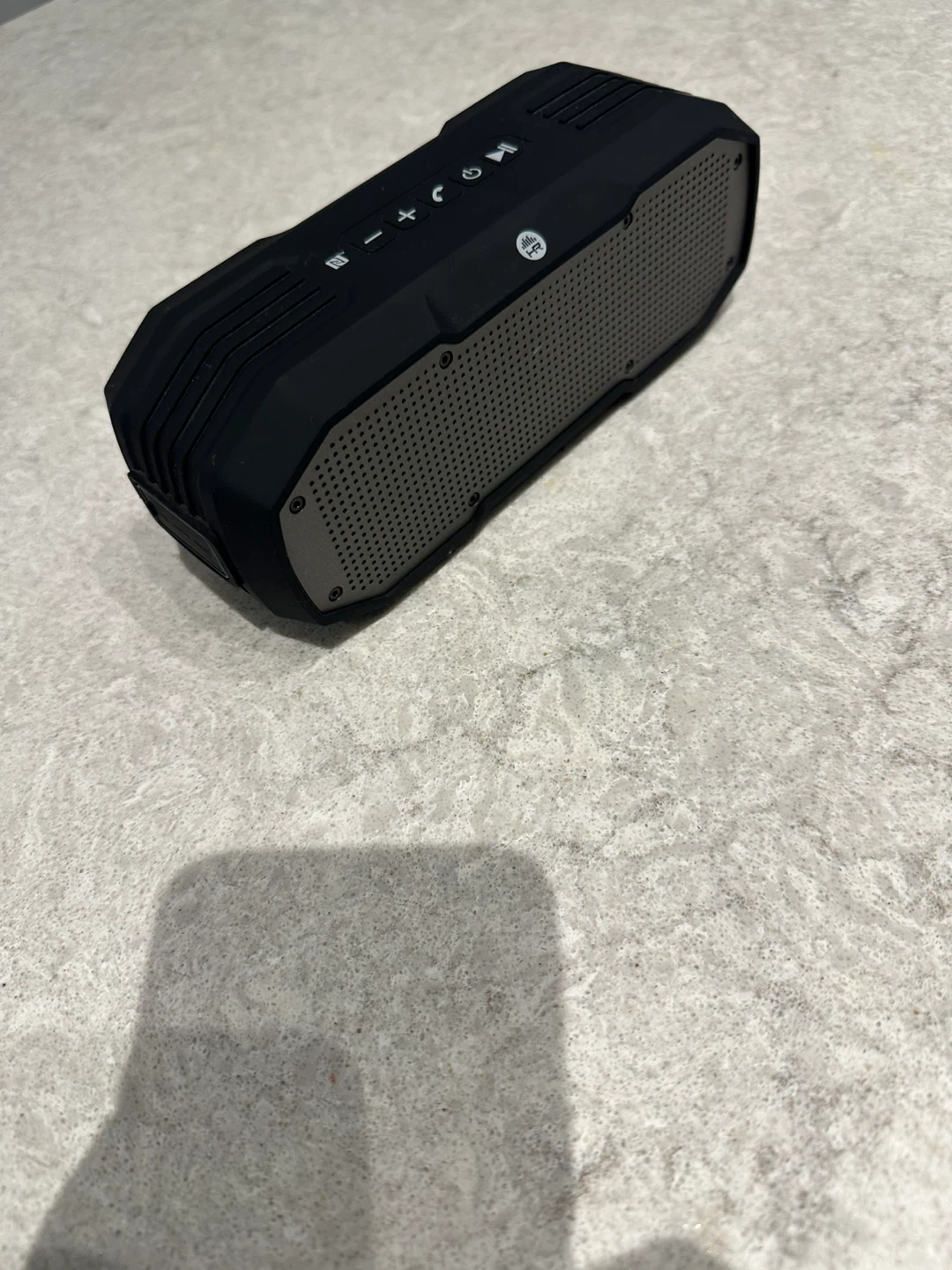 Black Portable HR Bluetooth Speaker