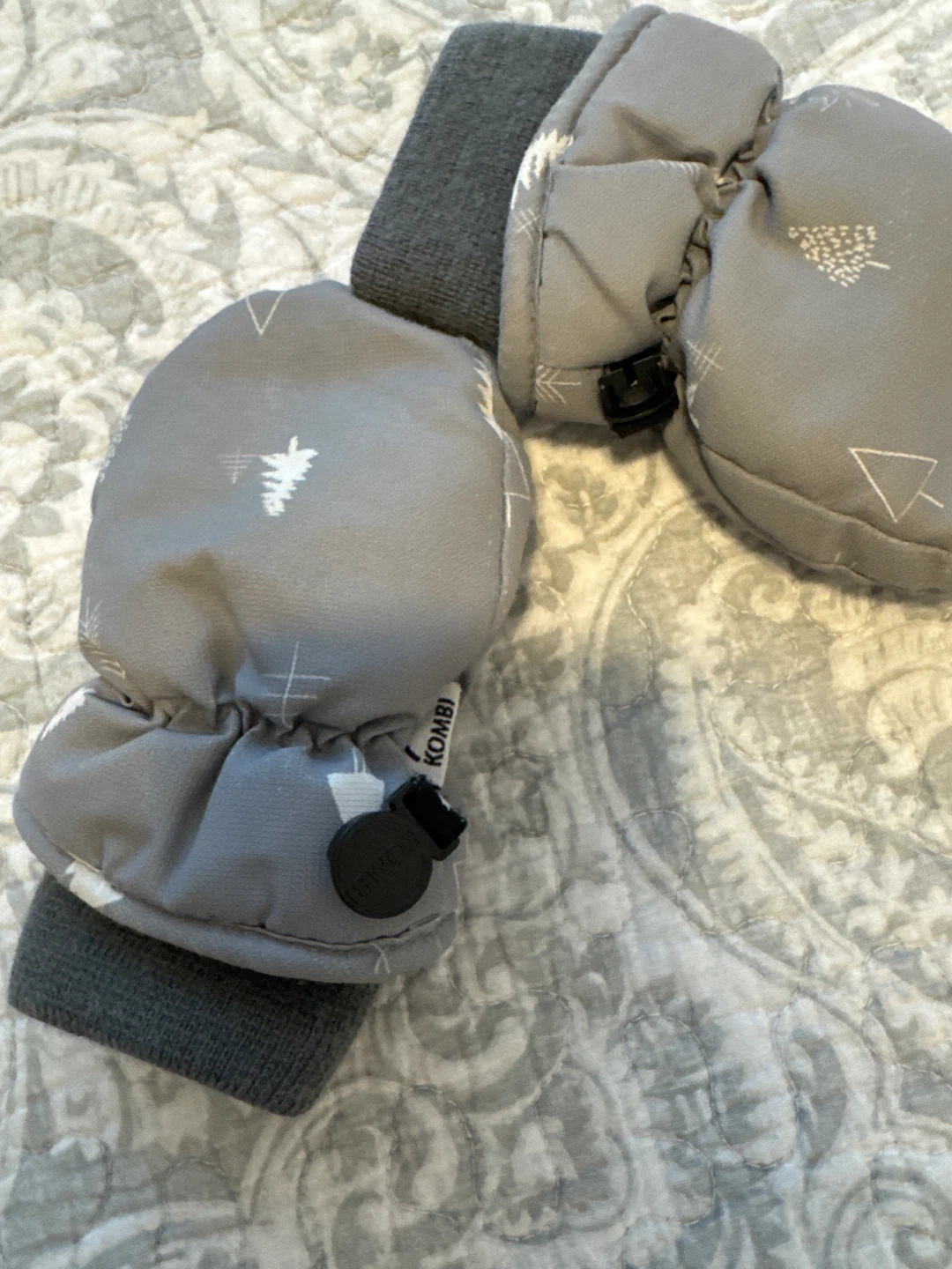2-4 yrs. Kombi Baby Mittens - Grey with Trees - photo 2