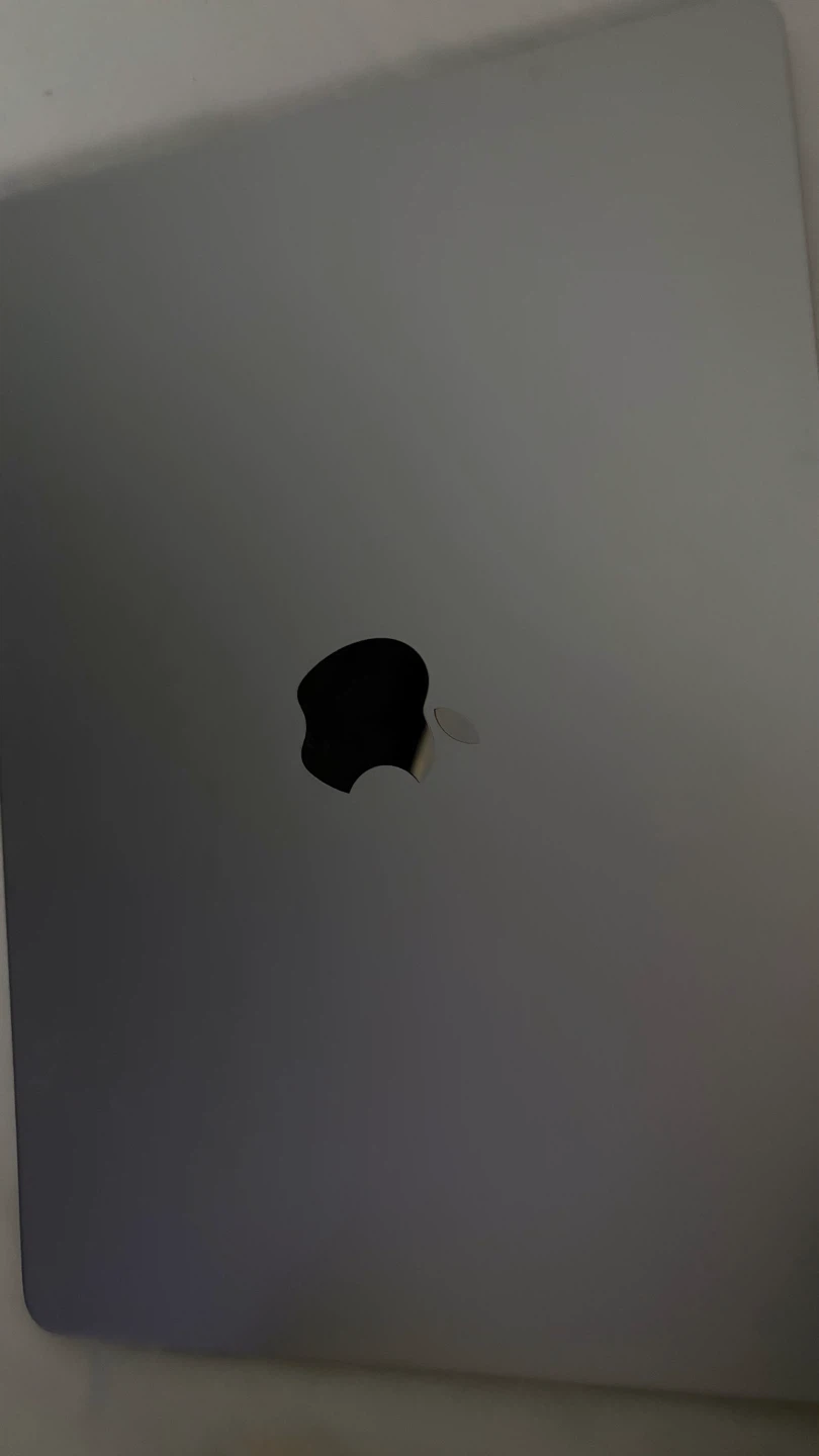 Apple MacBook Air 13-inch M4