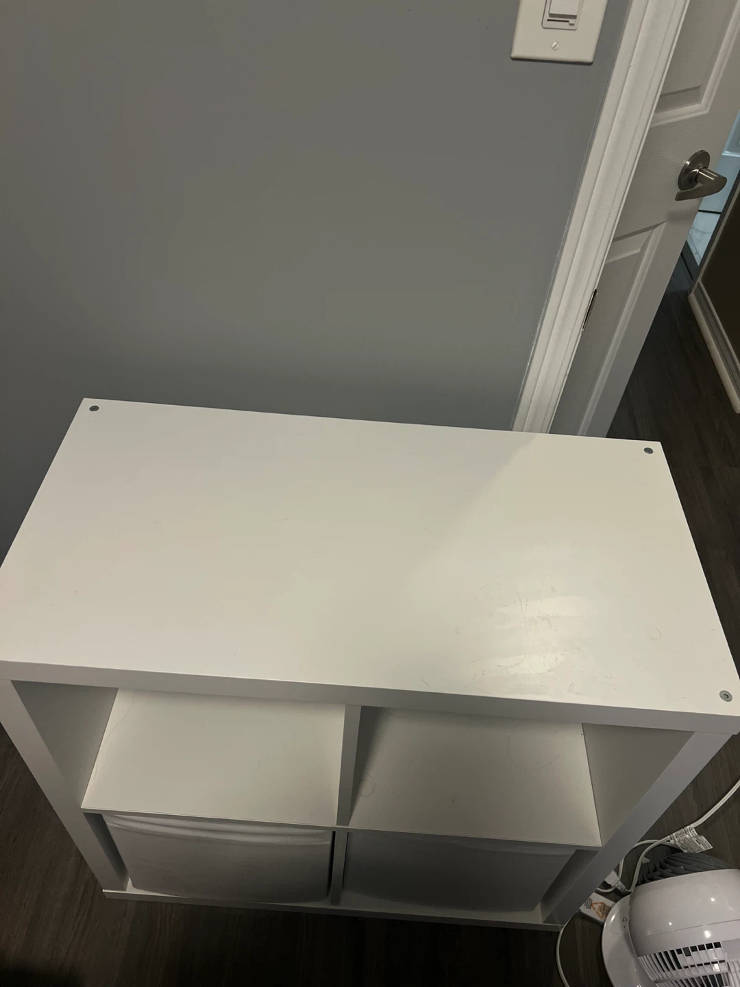 White 4-Cube Storage Organizer with 2 Bins - photo 2