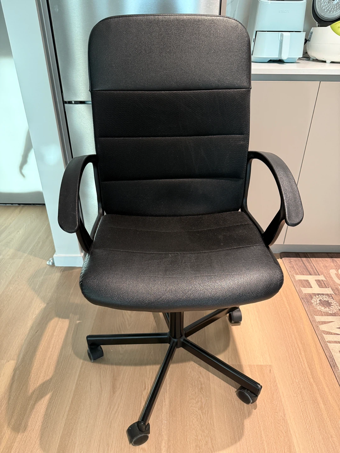 Black Office Chair