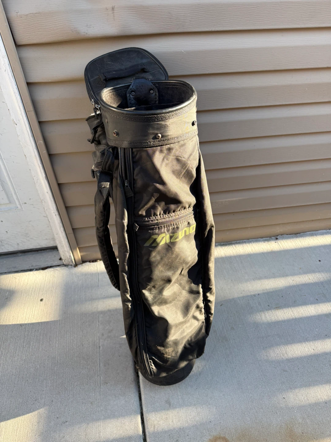 Mizuno Golf Bag