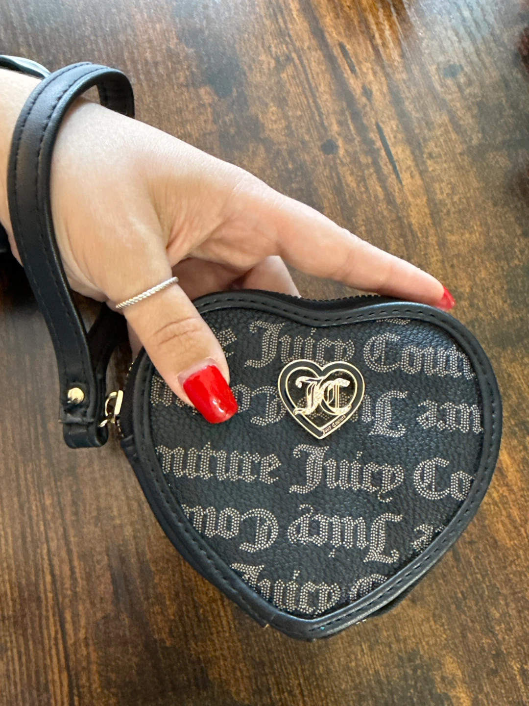 Juicy Couture Heart Coin Purse - photo 3