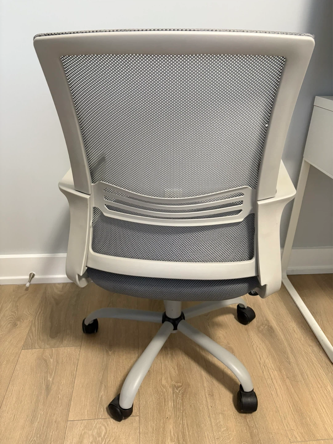 Grey Ergonomic Office Chair - photo 4