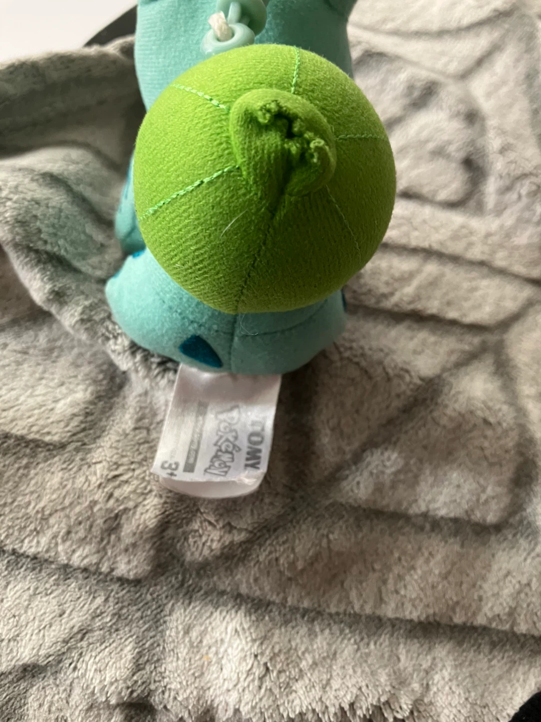 2017 Tomy Bulbasaur Plush Toy Backpack Clip Key Chain 3” - photo 5