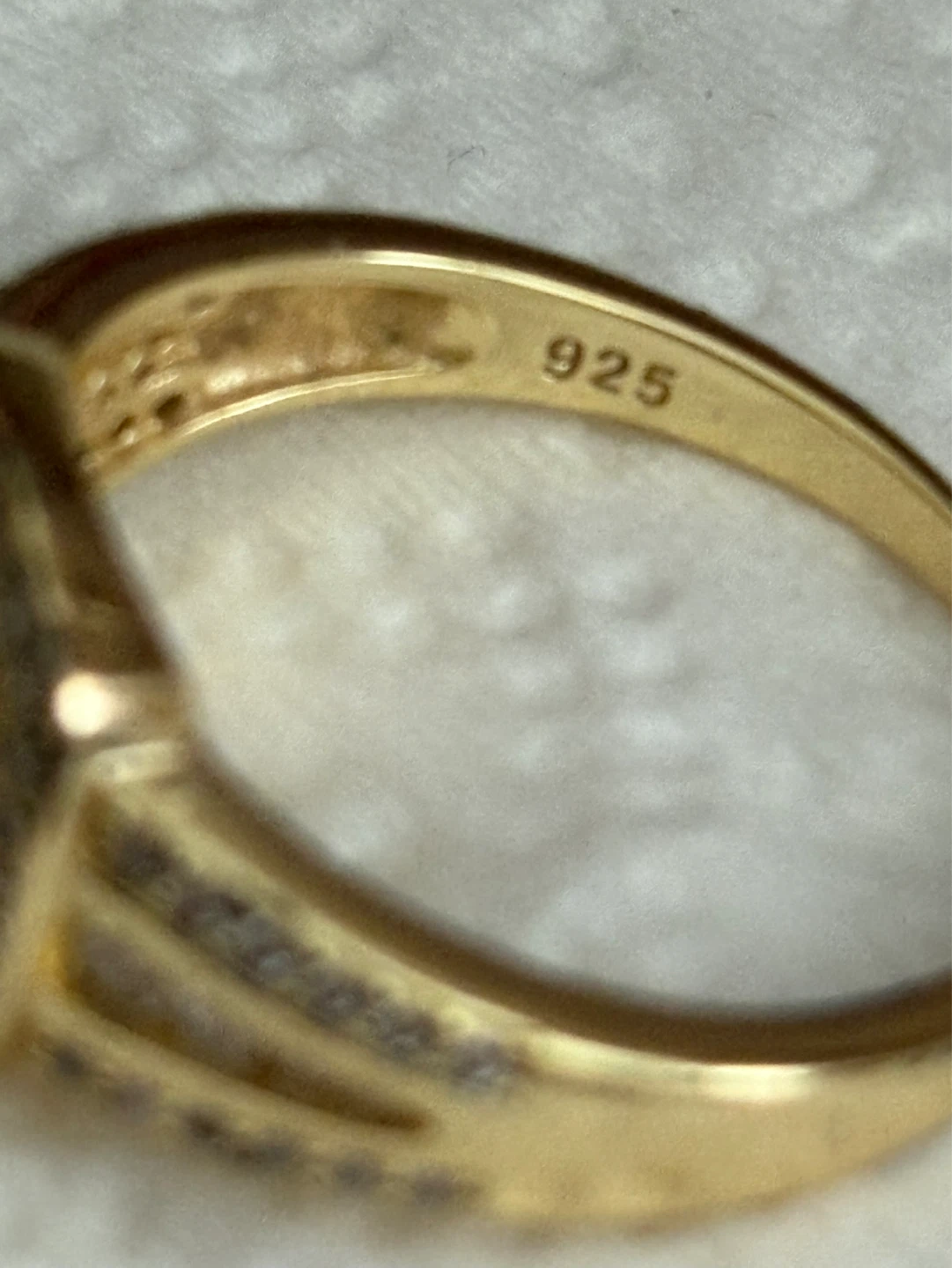 Gold ring14 K  with  Cushion Cut Stone size 11 - photo 4