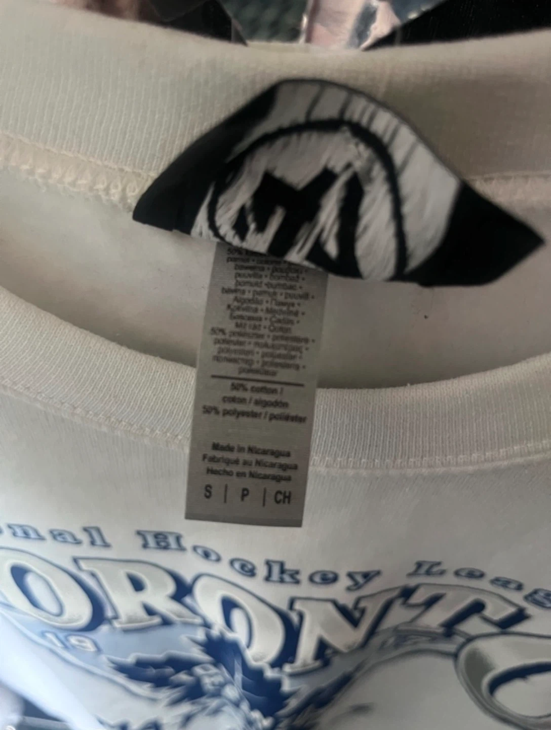 NWT Officially Licensed NHL White Toronto Maple Leafs Crewneck - photo 3