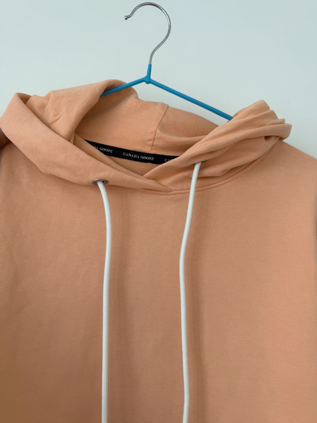 Canada Goose Peach Hoodie - Size M - photo 4