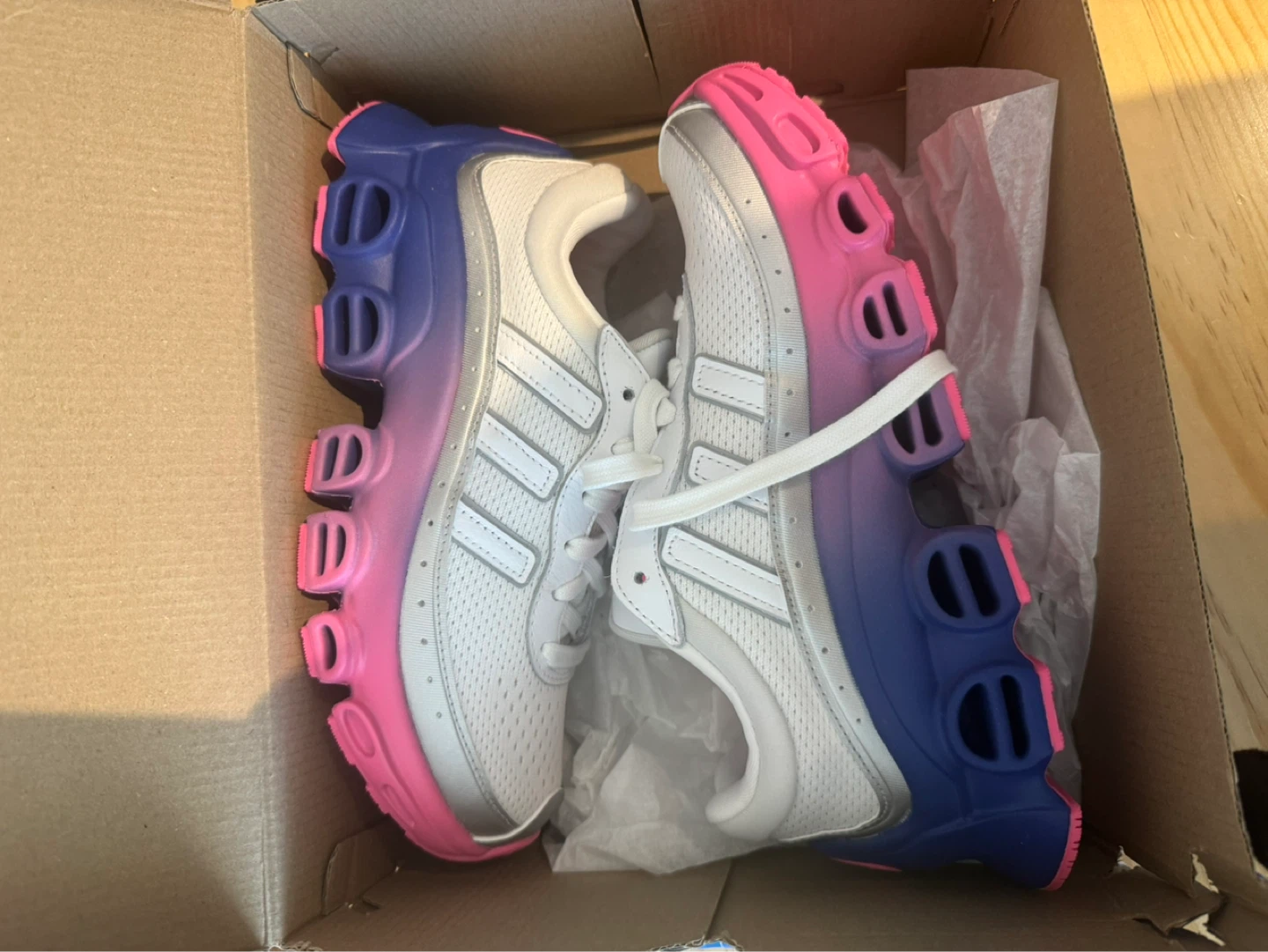 Adidas Adifom Megaride J Kids Shoes Size 4.5 - photo 5
