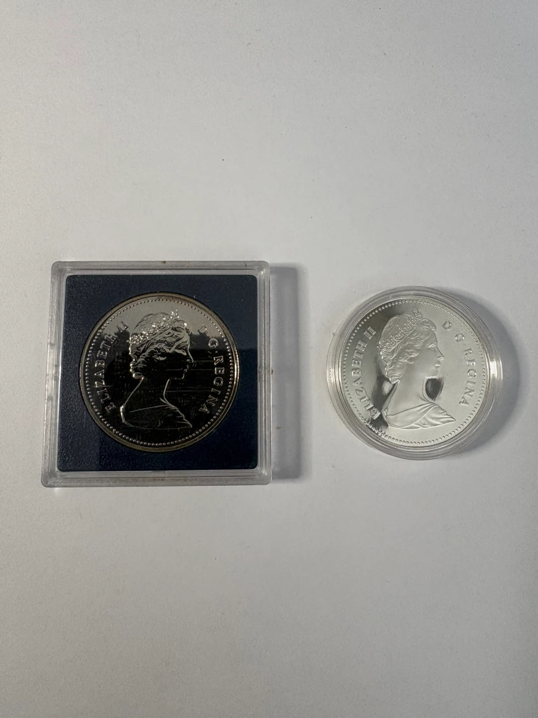 1981 Canada Dollar Coin - Royal Canadian Mint - photo 3