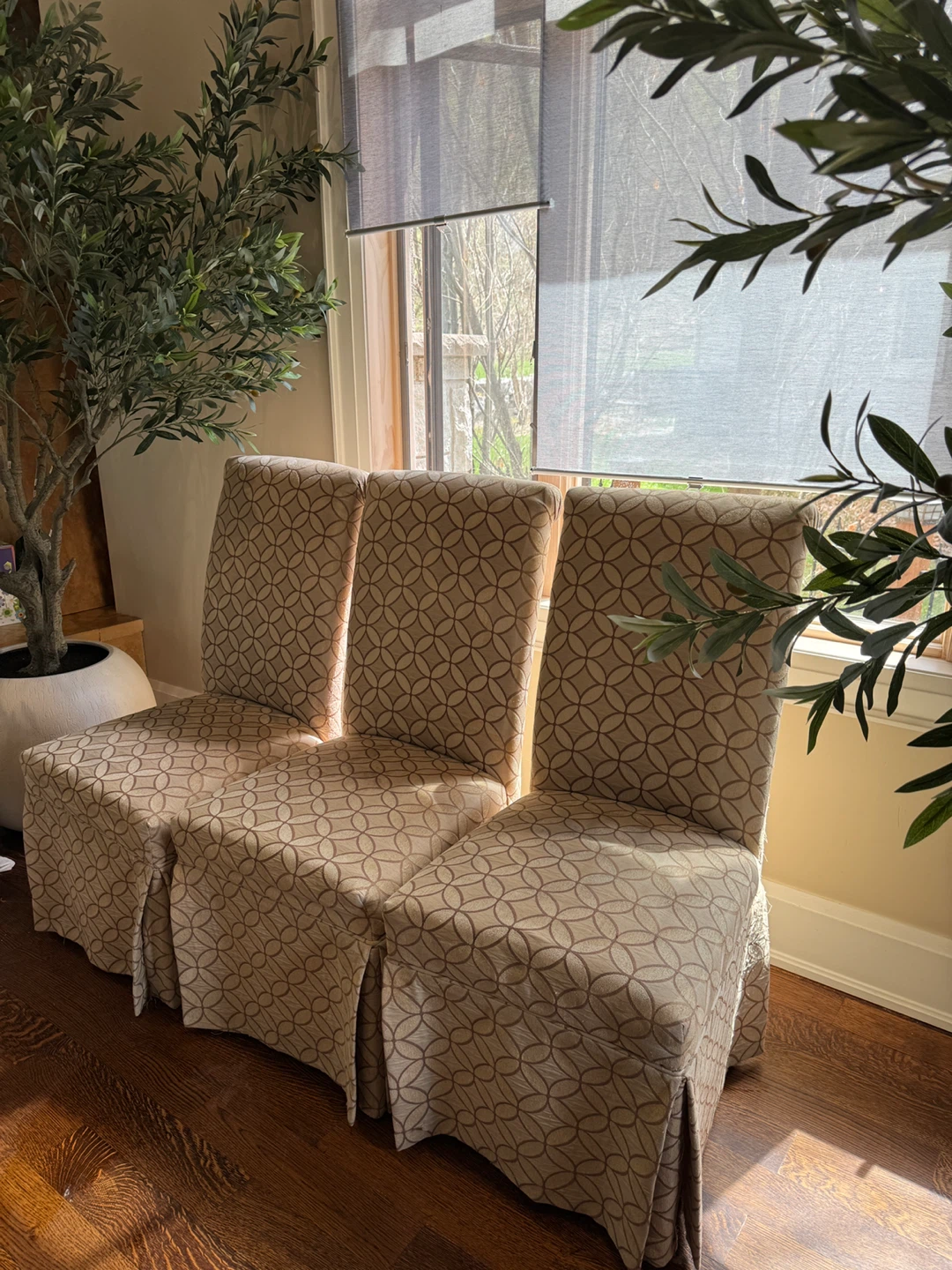 Dining chairs set, 6