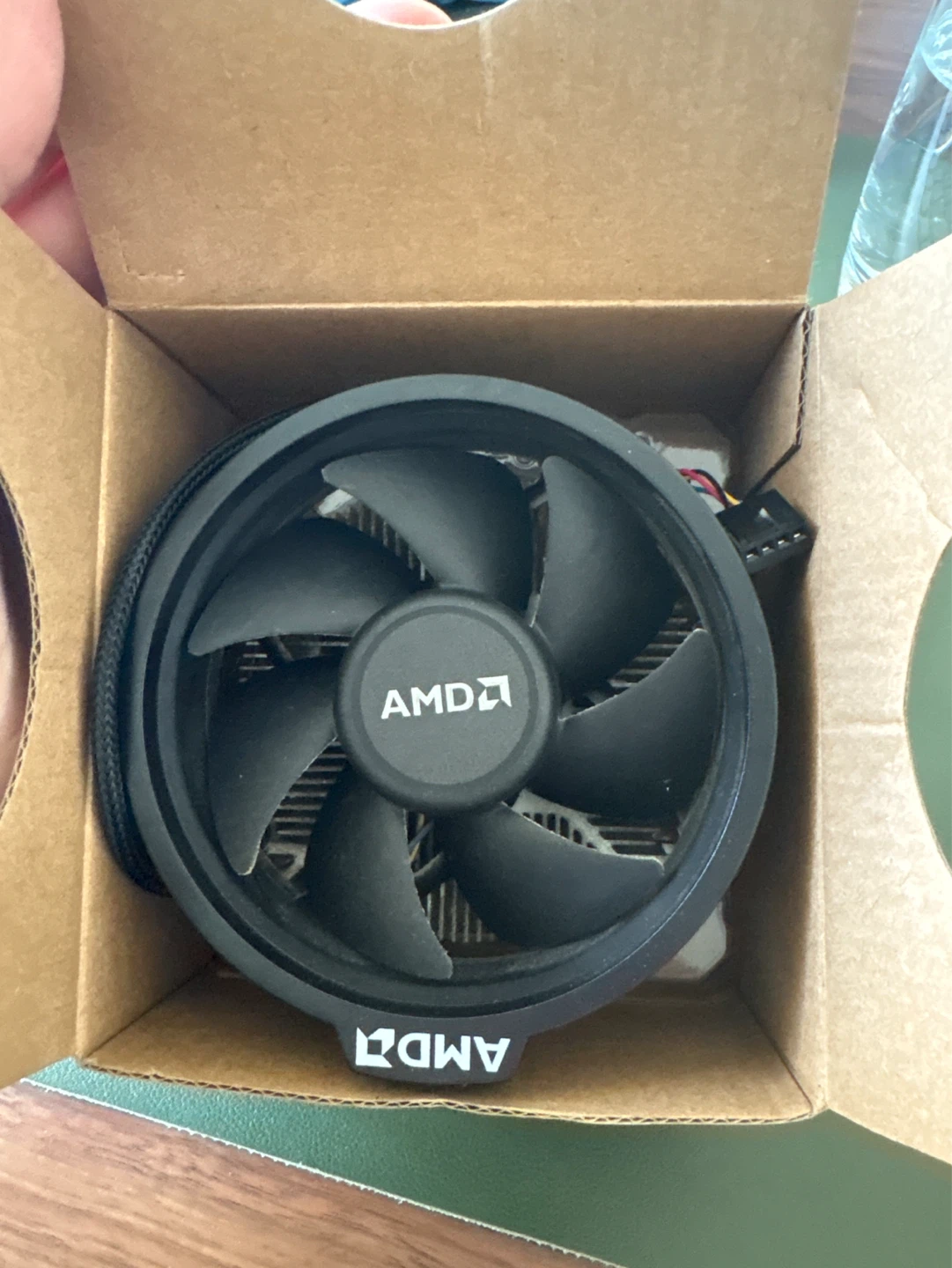 AMD Ryzen 5 5000 Series Processor Cooler - photo 2