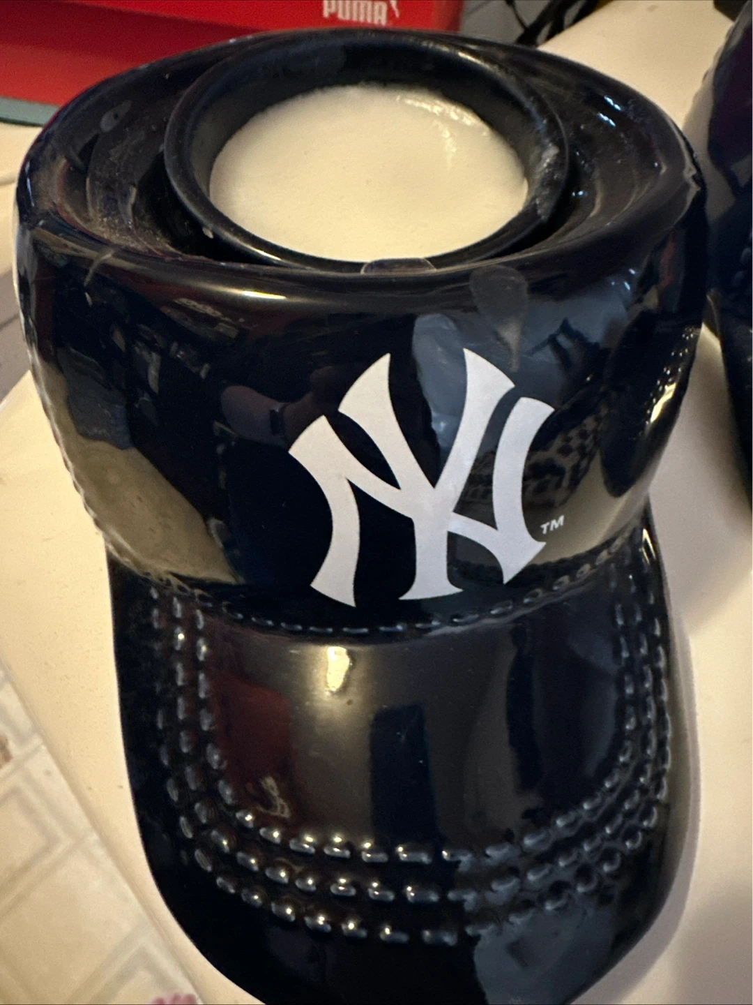 Scentsy New York Yankees Baseball Cap Wax Warmer