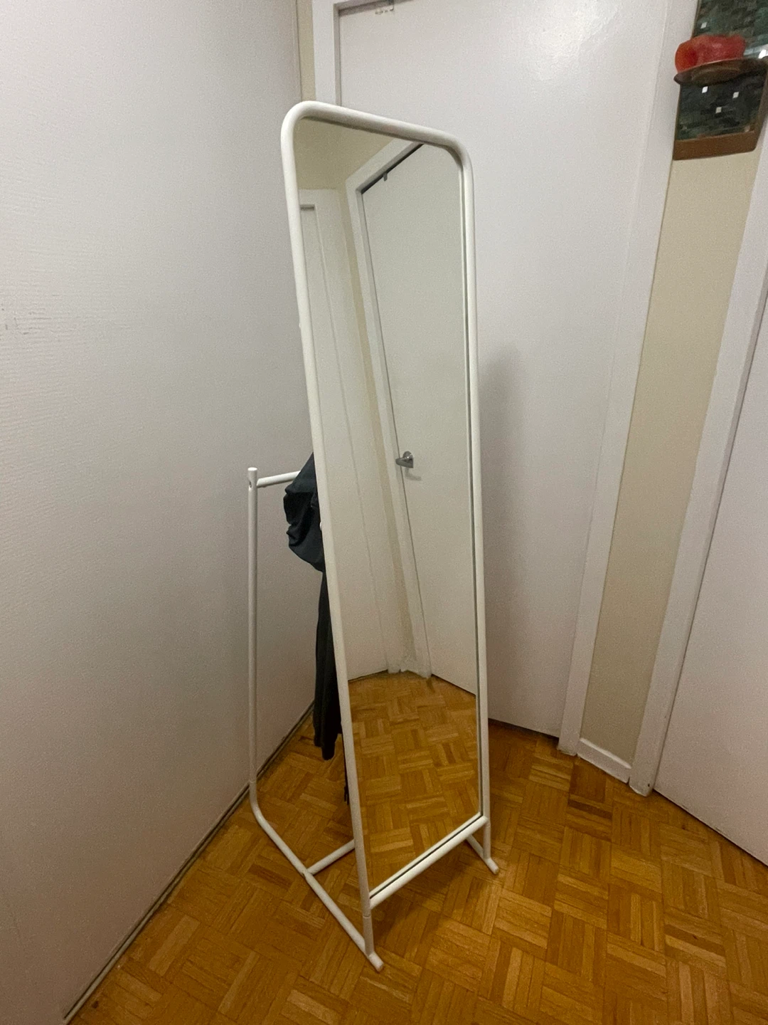 White Metal Floor Mirror with Hooks - photo 5