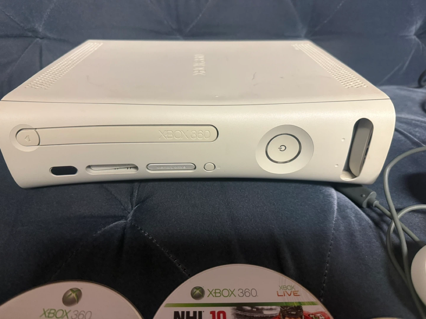 Xbox 360 for parts or fix - photo 5